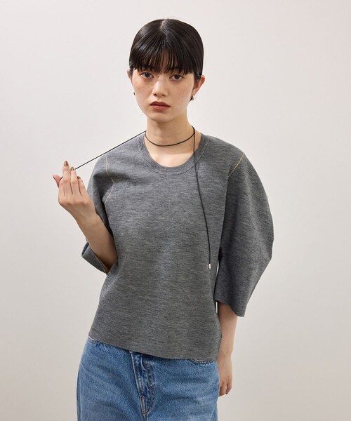 ADAM ET ROPE'(アダムエロペ)の「【サステナブル】ダブルフェイスニットトップス(ニット/セーター・レディース・ブラック/チャコール/レッド・F)」の7枚目の写真