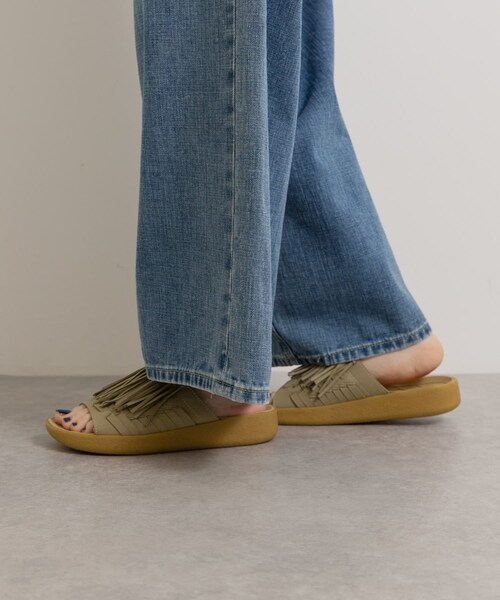 THE GOODLAND MARKET（ザグッドランドマーケット）の「malibu sandals　THUNDERBIRD THATCH SLIDE（サンダル・レディース・TAUPE・5/6/7）」の5枚目の写真
