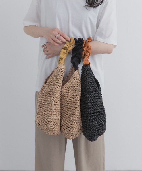 URBAN RESEARCH DOORS（アーバンリサーチドアーズ）の「ギャザーハンドルペーパーバッグ（かごバッグ・レディース・YELLOW/BLACK/ORANGE・-）」の14枚目の写真