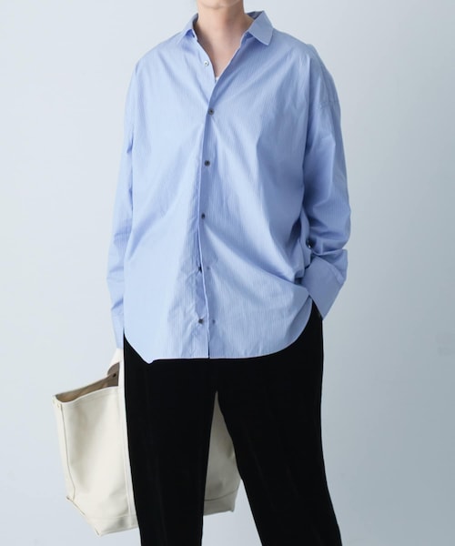 かぐれ（カグレ）の「コットンストライプレギュラーシャツ（シャツ/ブラウス・レディース・BLUE・Free）」の2枚目の写真