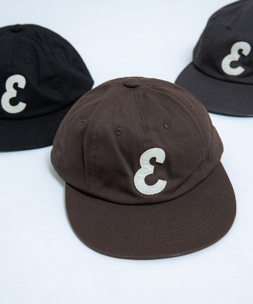 EKAL（エカル）の「8パネルベースボールキャップ（キャップ・メンズ・ブラウン/チャコール/ブラック・One）」の11枚目の写真