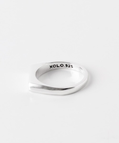 URBAN RESEARCH（アーバンリサーチ）の「XOLO　SIGNET WITH HAIR LINE R（リング・メンズ・SILVER・L）」の5枚目の写真
