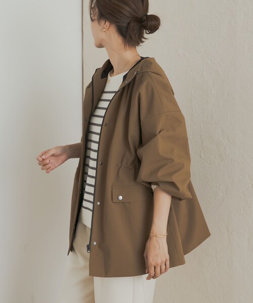 URBAN RESEARCH DOORS（アーバンリサーチドアーズ）の「防風/撥水ドロストフーディ（テーラードジャケット・レディース・D.BEIGE/BLACK・Free）」の21枚目の写真