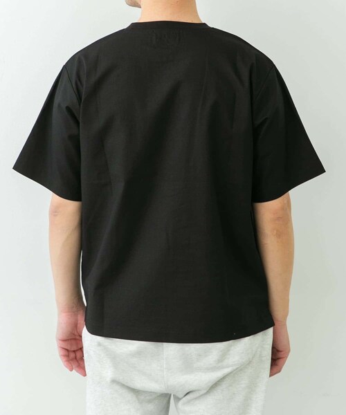 URBAN RESEARCH Sonny Label（アーバンリサーチサニーレーベル）の「『接触冷感/イージーケア』リネン混ショートスリーブTシャツ（Tシャツ/カットソー・メンズ・オフ×ブラック/ブラック/ネイビー/チャコール・M/L/XL）」の22枚目の写真