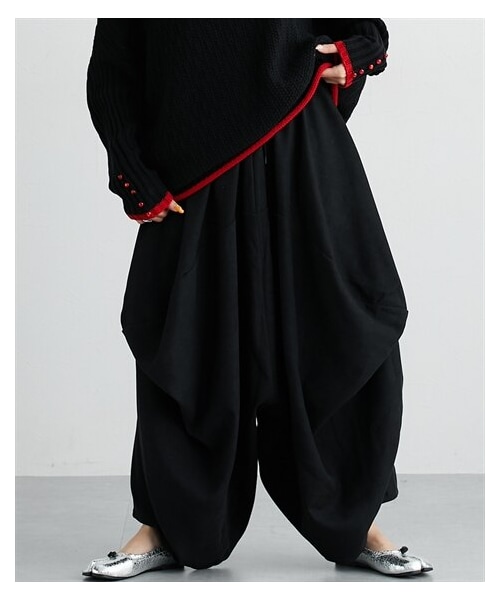 nissen（ニッセン）の「ツイル起毛ゆったりサイズ変形タックサルエルパンツ　［Soiunique］（パンツ・レディース・ブラック/チャコール/カーキ・1(M~L)/2(L~LL)/M/L）」の9枚目の写真