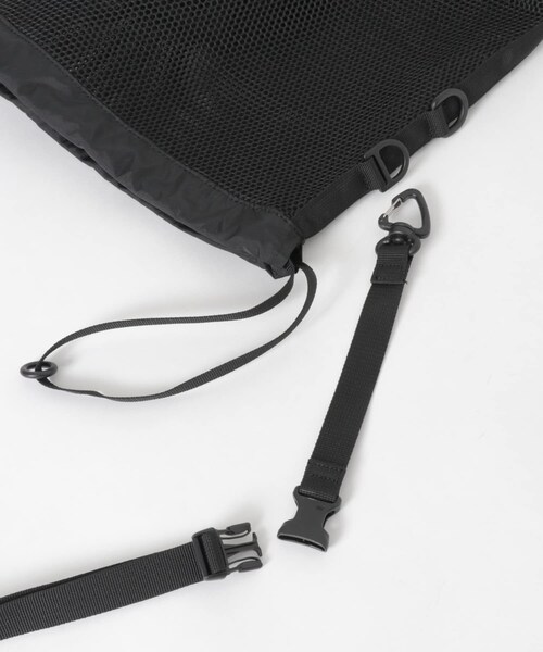 URBAN RESEARCH（アーバンリサーチ）の「BAICYCLON by bagjack　MESH DRAW STRING BAG S（ショルダーバッグ・メンズ・BLACK・FREE）」の6枚目の写真