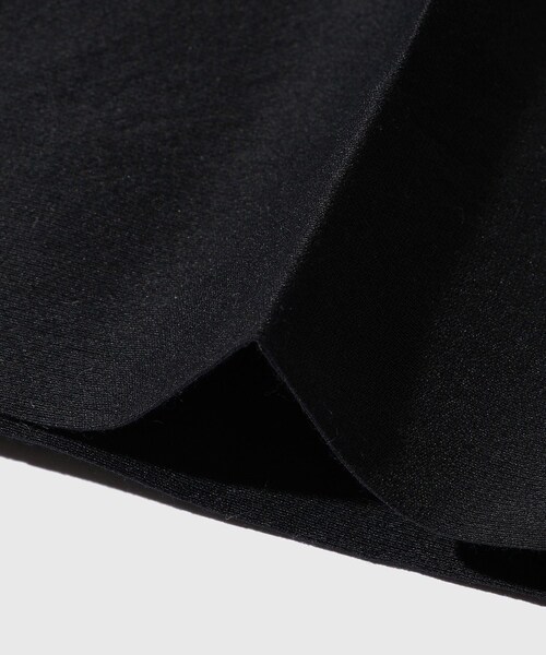 ADAM ET ROPE'（アダムエロペ）の「【blurhms/ブラームス】Si/W/C Two-tuck Slacks（スラックス・メンズ・ブラック・2/3）」の12枚目の写真