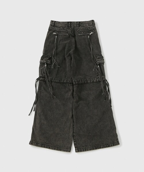 ADAM ET ROPE'（アダムエロペ）の「【FACCIES/ファッチーズ】MULTI-POCKET DENIM CARGO（カーゴパンツ・メンズ・ブラック/ブルー系・1/2）」の13枚目の写真