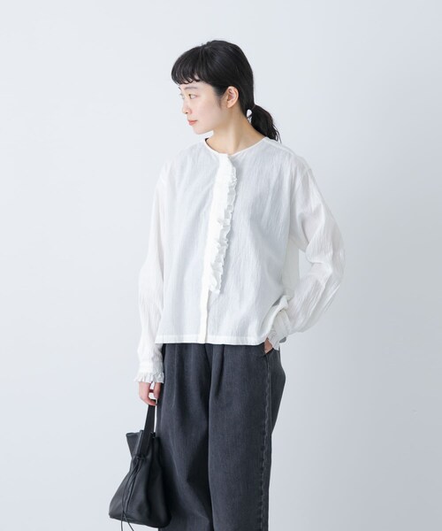 かぐれ（カグレ）の「コットンリネンフリルブラウス（シャツ/ブラウス・レディース・CHECK/NAVY/OFF・Free）」の8枚目の写真