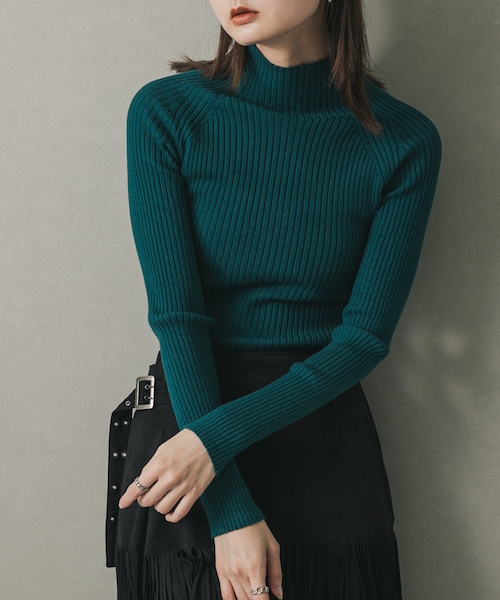 SENSE OF PLACE by URBAN RESEARCH（センスオブプレイスバイアーバンリサーチ）の「『一部WEB限定カラー』『毛玉防止』ストレッチリブハイネックセーター（ニット/セーター・レディース・IVORY/BLACK/RED/GRAY/MOCHA/MUSTARD/GREEN/ORANGE/BLUE/BORDEAUX・COMPACT/one）」の5枚目の写真