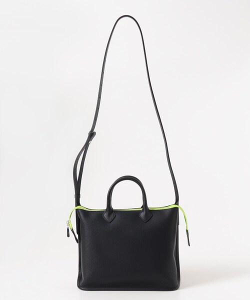 URBAN RESEARCH(アーバンリサーチ)の「PIENI MINI BRIEF(ショルダーバッグ・メンズ・BK×BLACK/BK×PINK/BK×GREEN・One)」の2枚目の写真