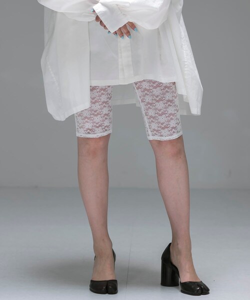 URBAN RESEARCH（アーバンリサーチ）の「ambiguous　Lace Half Leggings（レギンス/スパッツ・レディース・BLACK/WHITE・FREE）」の7枚目の写真