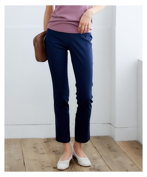 nissen（ニッセン）の「【接触冷感】ひんやりレギンススキニーパンツ（９分丈）（パンツ・レディース・黒/ライトベージュ/アイスグレー/杢サックス/杢ネイビー/ヒッコリーストライプ/シトラスイエロー/ベージュ/サックスブルー/カーキ/ダスティーミント/ネイビー/ラベンダー/シルバーグレー/ギンガムチェック/グレンチェック/コードレーン・S/M/L/LL）」の15枚目の写真