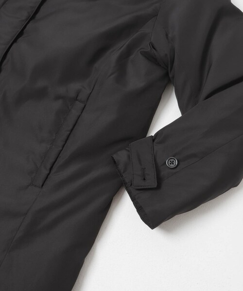 URBAN RESEARCH DOORS(アーバンリサーチドアーズ)の「ステッチレスライトダウンロングコート(テーラードジャケット・レディース・BLACK/KHK.BEG・Free)」の11枚目の写真
