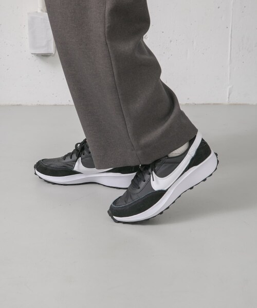 URBAN RESEARCH DOORS（アーバンリサーチドアーズ）の「NIKE　ワッフルデビュー（スニーカー・レディース・アスターピンク/LTPMC/SLPH/ブラック・23.5/24/24.5）」の5枚目の写真