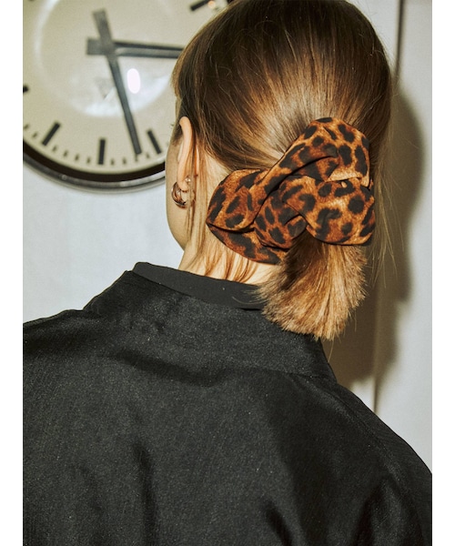 jouetie（ジュエティ）の「BIGシュシュ（その他ヘアアクセサリー・レディース・ミックス/ダークミックス/アイスブルー/パープル/ラベンダー・F）」の4枚目の写真