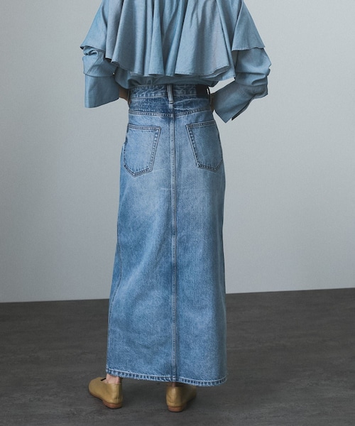 ADAM ET ROPE'(アダムエロペ)の「【WEB限定】リメイクライクデニムスリットスカート(デニムスカート・レディース・チャコール/ブルー系/サックス・M/S)」の6枚目の写真
