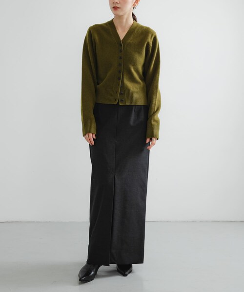 URBAN RESEARCH（アーバンリサーチ）の「new basic　BRADFORD WOOL SKIRT（スカート・レディース・BLACK/BROWN・36/38/40）」の9枚目の写真