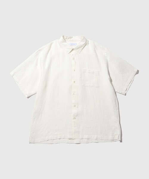 ADAM ET ROPE'(アダムエロペ)の「フレンチリネンレギュラーカラーショートスリーブシャツ(シャツ/ブラウス・メンズ・ブラック/グレー/ホワイト/ブルー系・L/M)」の1枚目の写真
