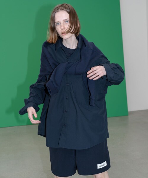 URBAN RESEARCH（アーバンリサーチ）の「dDdDdDd　TECH DRY POLY LONG-SLEEVE SHIRTS（シャツ/ブラウス・メンズ・NAVY/BLACK/CHARCOAL/BROWN・S/M/L/XL/XXL）」の5枚目の写真