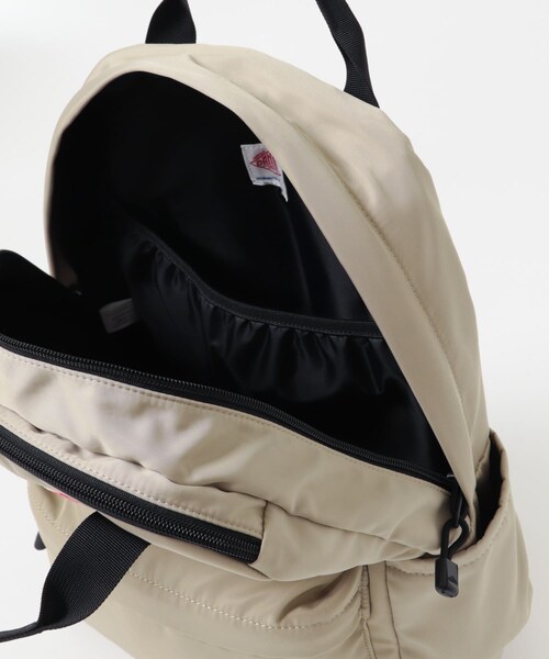 URBAN RESEARCH DOORS(アーバンリサーチドアーズ)の「DANTON PEUPLIERS17(バックパック/リュック・レディース・BLACK/LT.BEIGE・One)」の12枚目の写真