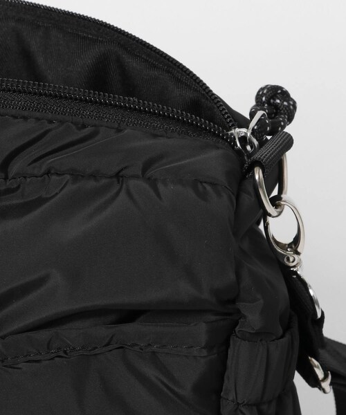 URBAN RESEARCH Sonny Label（アーバンリサーチサニーレーベル）の「SLAB　2wayPuffBostonBag（ボストンバッグ・レディース・ミント/オフ/ブラック・one）」の20枚目の写真