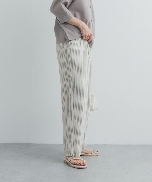 URBAN RESEARCH DOORS（アーバンリサーチドアーズ）の「ストライプタックイージーパンツ（その他パンツ・レディース・NATURAL/GRAY・Free）」の22枚目の写真