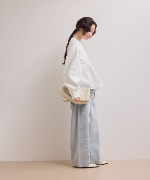 ADAM ET ROPE'(アダムエロペ)の「【WEB限定】ペプラムコンビプルオーバー(Tシャツ/カットソー・レディース・ブラック/ホワイト/キャメル・F)」の8枚目の写真