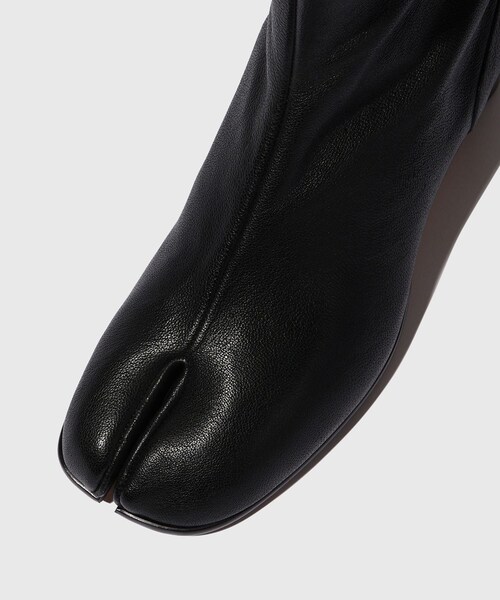 ADAM ET ROPE'(アダムエロペ)の「【Maison Margiela/メゾン マルジェラ】TABI ANKLE BOOTS H30(ブーツ・メンズ・ブラック/ダークブラウン・40.0/41.0/42.0/43.0)」の12枚目の写真
