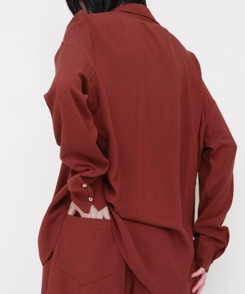 URBAN RESEARCH(アーバンリサーチ)の「STUDIO DOE Linen Resort Shirts(シャツ/ブラウス・レディース・RED・S)」の4枚目の写真