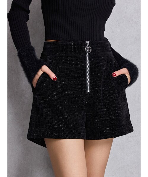 GYDA(ジェイダ)の「Symmetry GYDAラメコーデュロイショートパンツ(その他パンツ・レディース・ブラック/ベージュ・F)」の2枚目の写真
