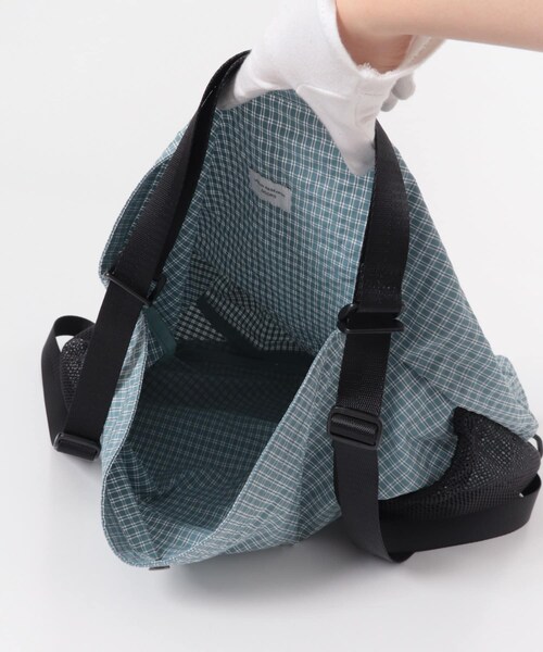 URBAN RESEARCH DOORS(アーバンリサーチドアーズ)の「チェック2WAYナップサック(バックパック/リュック・レディース・BLUE/RED・One)」の9枚目の写真