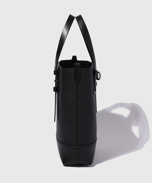 ADAM ET ROPE'(アダムエロペ)の「【Maison Margiela/メゾン マルジェラ】SHOPPING VERTICAL MINI(ショルダーバッグ・メンズ・ブラック・F)」の7枚目の写真