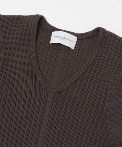 URBAN RESEARCH(アーバンリサーチ)の「new basic FRAME FLUID KNIT(ニット/セーター・レディース・WHITE/BLACK/DK BROWN・Free)」の14枚目の写真