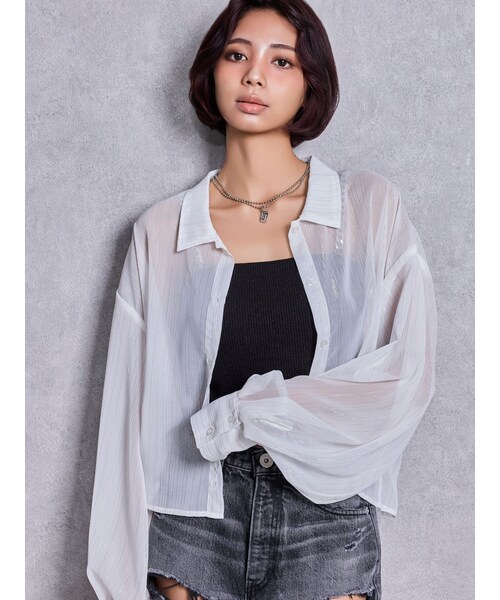 GYDA（ジェイダ）の「SHEERラメショートシャツ（シャツ/ブラウス・レディース・オフホワイト/ブラック/ピンク/ミントグリーン・F）」の2枚目の写真