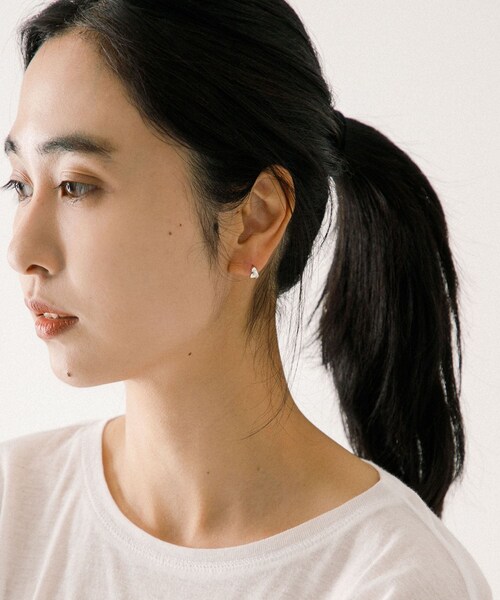 URBAN RESEARCH(アーバンリサーチ)の「Plump Drop Pierce S(ピアス(両耳用)・レディース・SILVER・-)」の6枚目の写真