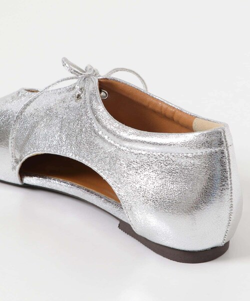 URBAN RESEARCH Sonny Label（アーバンリサーチサニーレーベル）の「スクエアトゥスリットパンプス（パンプス・レディース・ブラック/シルバー・S/M/L）」の17枚目の写真