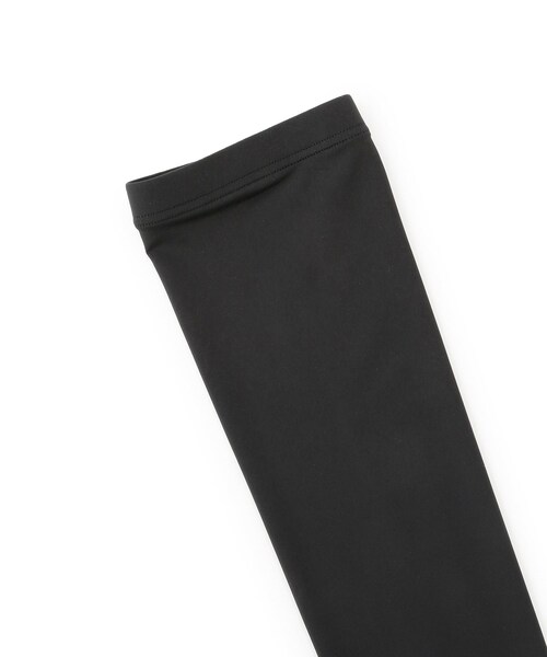 ROPE'（ロペ）の「【UVカット】【速乾】クールコアUVアームカバー（両手）（手袋・レディース・ブラック/ホワイト/ネイビー・F）」の7枚目の写真