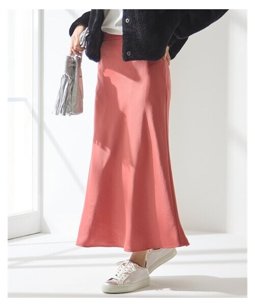 nissen（ニッセン）の「サテンマーメイドスカート【OtonaSMILE】（スカート・レディース・ローズグレー/コーラルオレンジ・M/L/LL/3L/4L/5L/6L）」の2枚目の写真