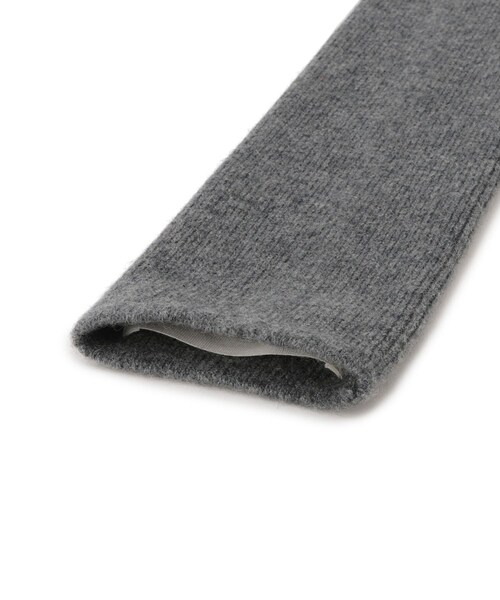 ADAM ET ROPE'（アダムエロペ）の「【J'aDoRe・店舗限定】【extreme cashmere（エクストリーム・カシミア）】ballet（手袋・レディース・グレー/カーキ系・F）」の13枚目の写真