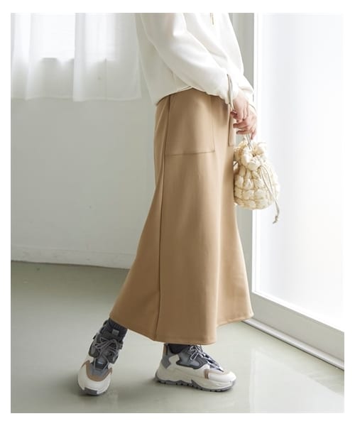 nissen（ニッセン）の「＜大きいサイズ＞【贅沢質感】ダンボールスウェットロングスカート（ゆったりヒップ）（吸汗速乾）（スカート・レディース・カーキ/黒/【販売停止】黒/ネイビー/ベージュ/シルバーグレー・L/LL/3L/4L/5L/6L/8L/10L）」の19枚目の写真