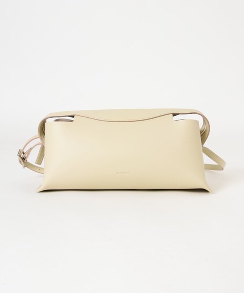 URBAN RESEARCH(アーバンリサーチ)の「OBLONG SHOULDER(ショルダーバッグ・レディース・OYSTER/BLACK・-)」の3枚目の写真