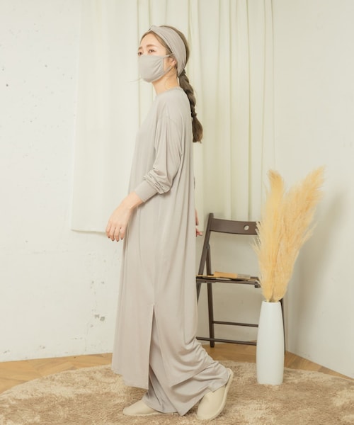 ITEMS URBANRESEARCH（アイテムズ アーバンリサーチ）の「ワンマイルワンピ+ボトムス4点SET（その他アンダーウェア/インナー・レディース・GREIGE/CHARCOAL/DARK BROWN・one）」の3枚目の写真