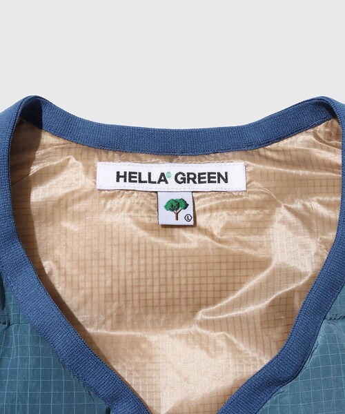 ADAM ET ROPE'(アダムエロペ)の「【HELLA GREEN/ヘラグリーン】Ripstop Nylon Down Vest(ダウンベスト・メンズ・グレー/ブルー・L/M)」の13枚目の写真