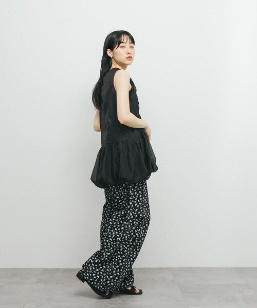 KBF（ケイビーエフ）の「ドロストバルーンスリーブレストップス（チュニック・レディース・IVORY/MAUVE GRAY/BLACK・one）」の20枚目の写真