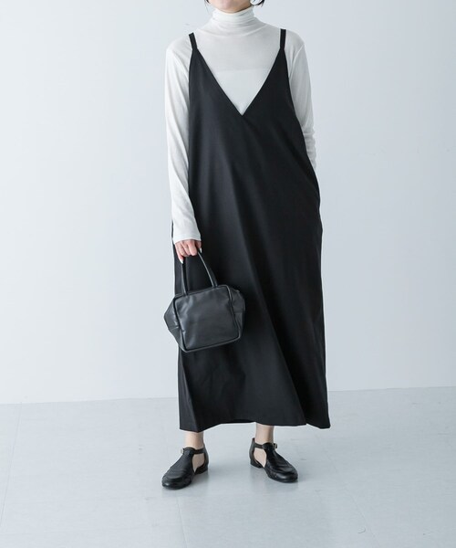 かぐれ（カグレ）の「『2WAY仕様』ウールトロVネックワンピース（ワンピース・レディース・CHARCOAL/BLACK・FREE）」の11枚目の写真