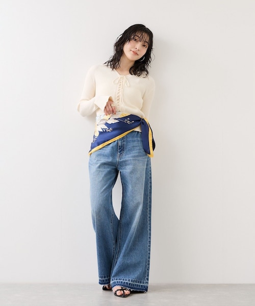 VIS（ビス）の「アソート柄スカーフ 90cm（バンダナ/スカーフ・レディース・ベージュ系/ネイビー系・F）」の9枚目の写真