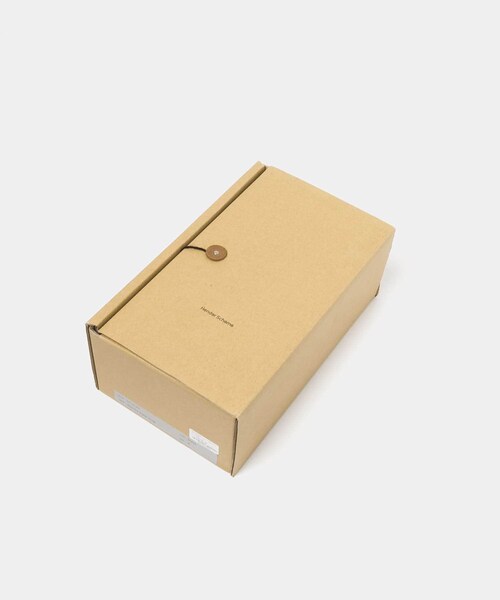 URBAN RESEARCH（アーバンリサーチ）の「Hender Scheme　slouchy super buck（ドレスシューズ・メンズ・BLACK/CAMEL・4/5/6）」の14枚目の写真