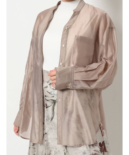 MERCURYDUO（マーキュリーデュオ）の「バックタックスキッパーシアーシャツ（シャツ/ブラウス・レディース・オフホワイト/ピンク/ベージュ/ミントグリーン/アイスブルー・F）」の2枚目の写真