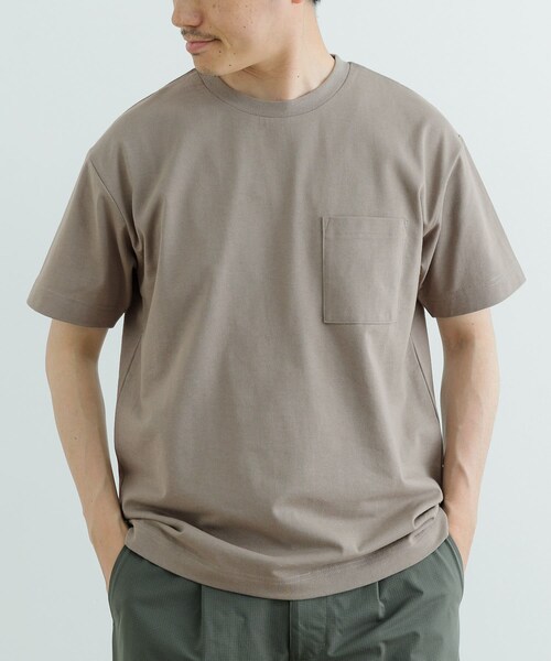ITEMS URBANRESEARCH（アイテムズ アーバンリサーチ）の「『吸水速乾/イージーケア/UVカット』高機能TC天竺 ポケットTシャツ（Tシャツ/カットソー・メンズ・BLU/WHT/GREIGE/CHA・M/L）」の21枚目の写真